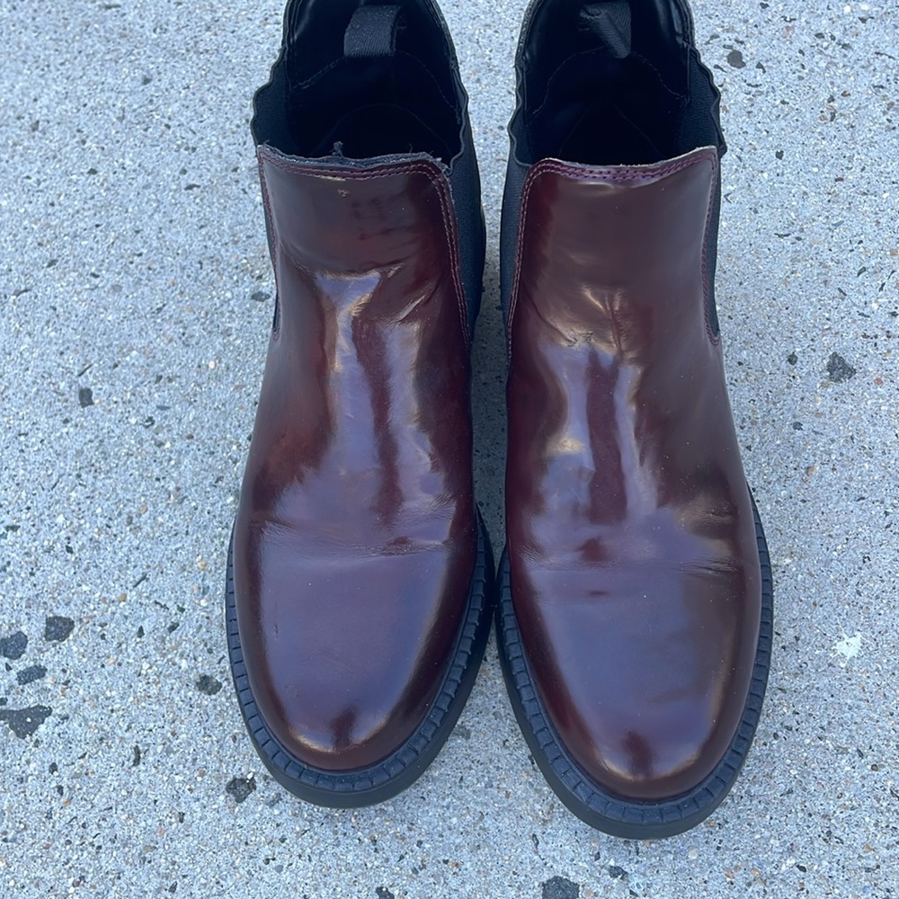 women’s dark wine boots worn once light weight by Aldo! - Picture 2 of 6